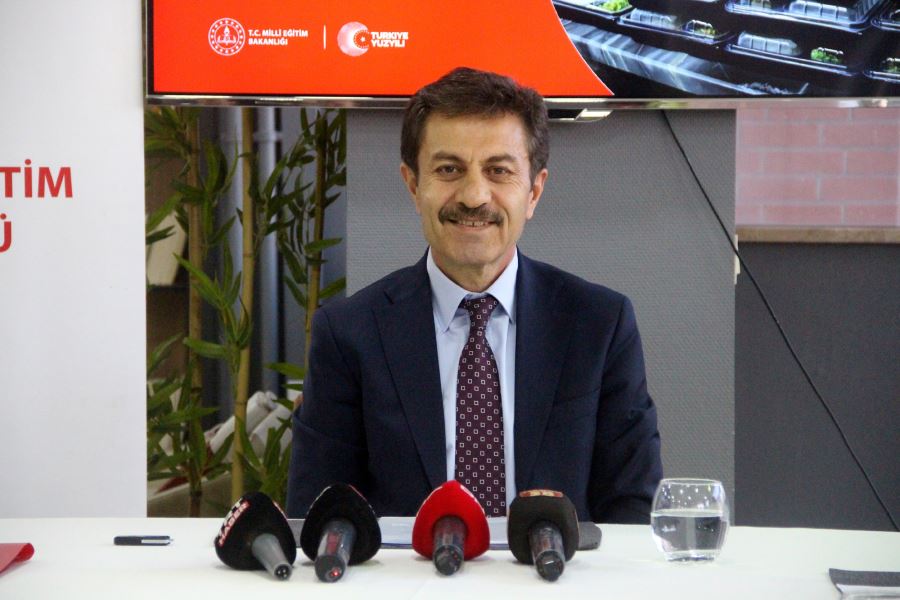 Öğrencilere Ücretsiz Yemek 