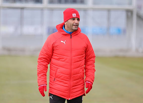 Sivasspor Acı Haberi Duyurdu!