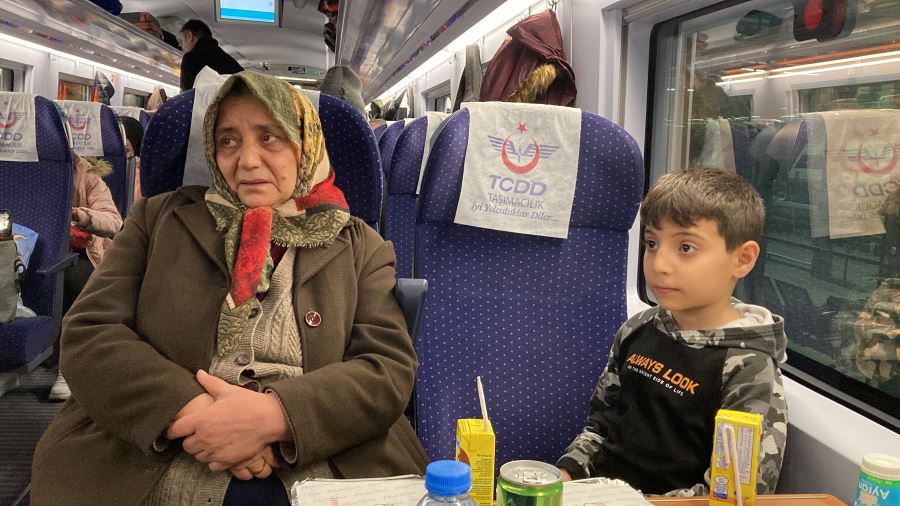 Afetzedeler Tahliye Ediliyor 