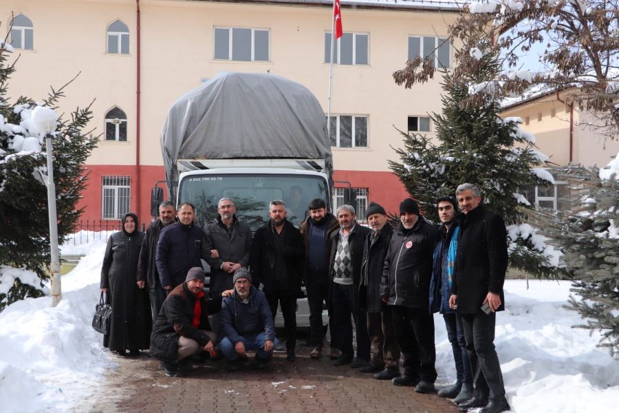 Dualarla Uğurlandı 
