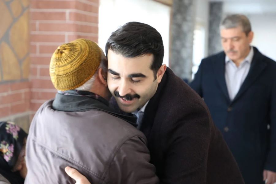Depremzedelere Kucak Açtık 