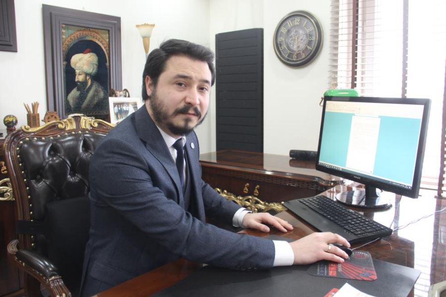 Hardal, İstifa Etti 