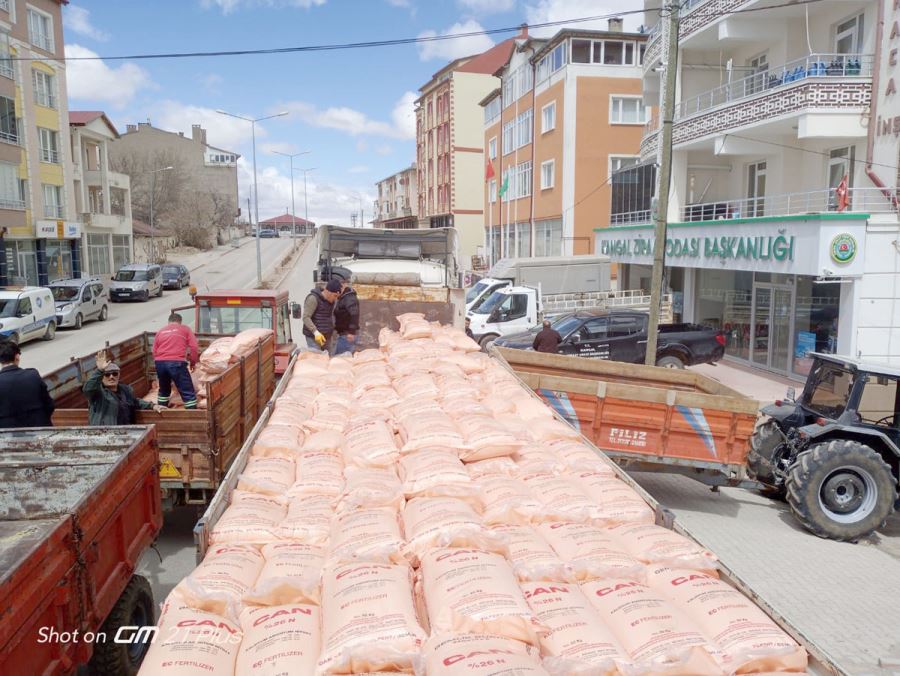  Çiftçilere Uygun Fiyata Gübre 