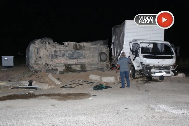 Kamyon İle Hafif Ticari Çarpıştı 