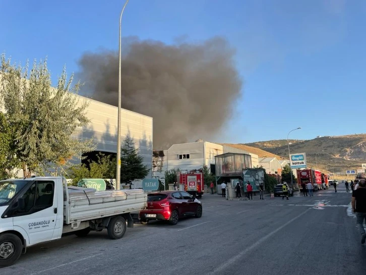 Mobilya Fabrikasında Yangın 
