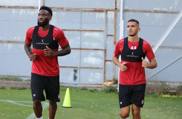 Yeni Transferler İlk İdmanına Çıktı 