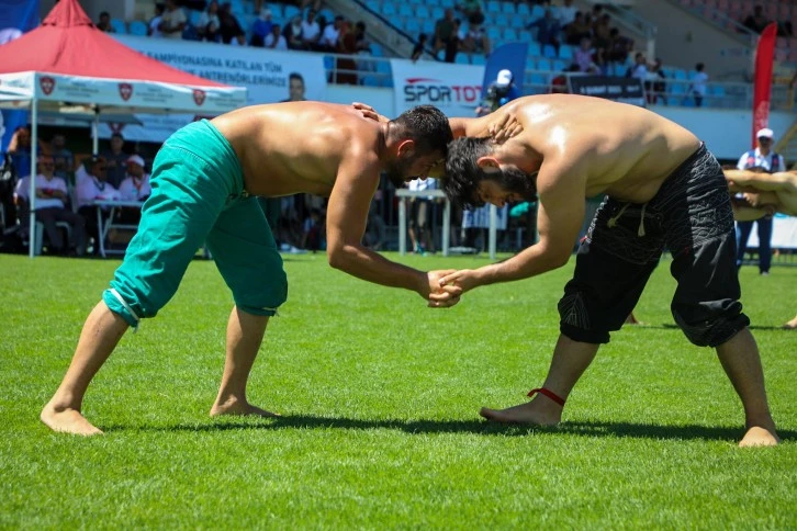 Karakucak Şampiyonası Başladı 