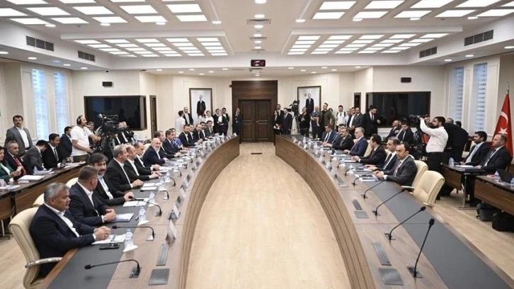 Hükümetten İlk Zam Teklifi Geldi 
