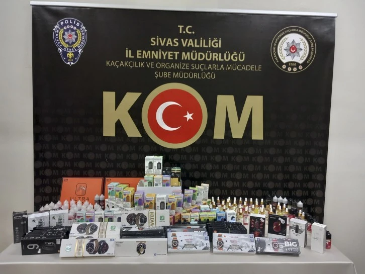 Kaçak Elektronik Sigara ve Dijital Saat Ele Geçirildi