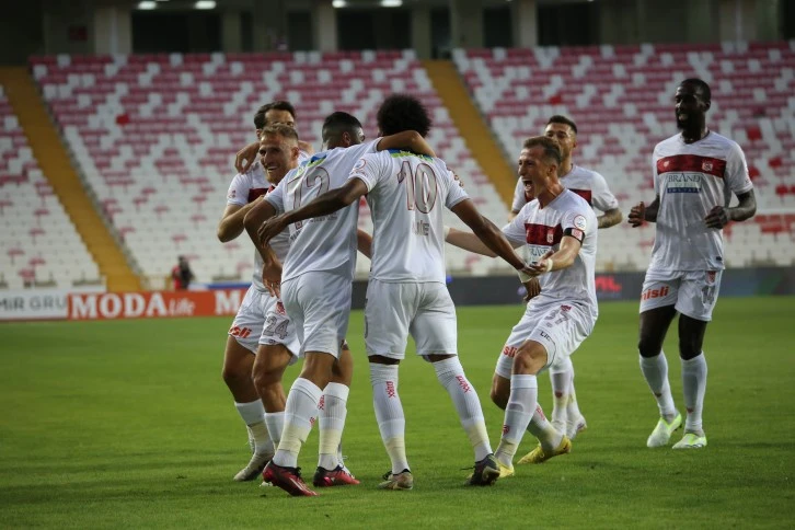 Sivasspor Zirvede!