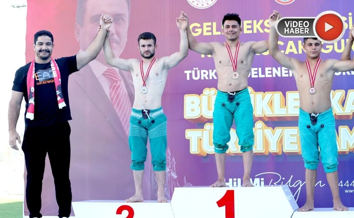 Şampiyonluk Çayırdan Geçiyor