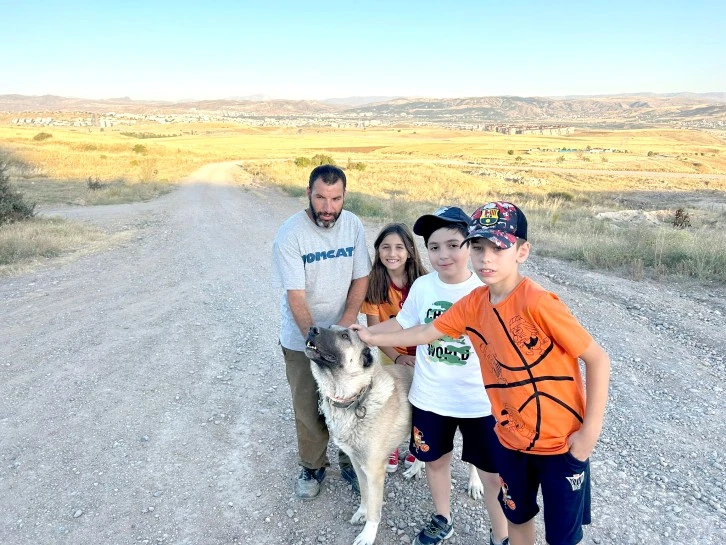 Kangal'ı Çocuklara Sevdirmeyi Başardı 