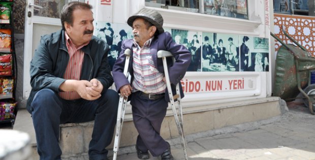 Bitirim Zeki Başkana Seslendi