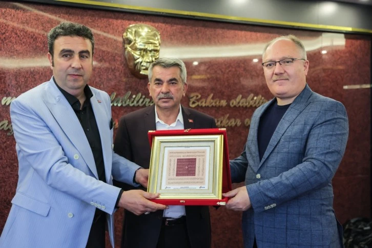 Devlet Millet El  Ele Hareket Ettik 