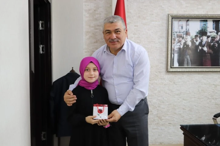 Derece Yapan Hafızlar Ödüllendirildi