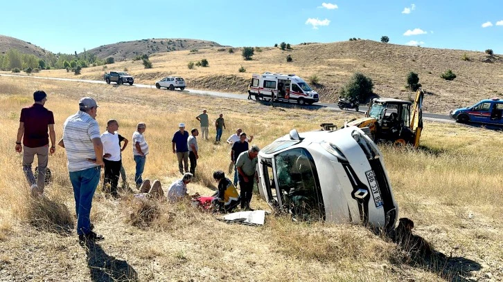 Divriği'de Kaza: 1 Ölü, 4 Yaralı