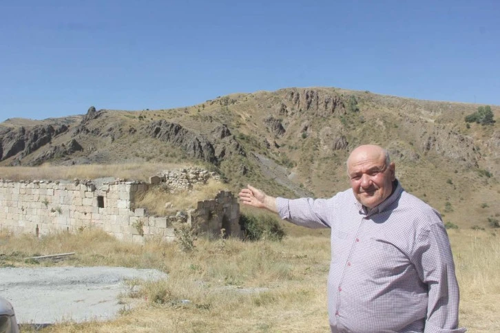 Sivas'ta Bu Kilise 7/24  Kamerayla Korunuyor 
