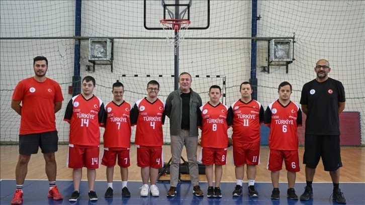 Down Sendromlu Sporcular Şampiyona İçin Hazır