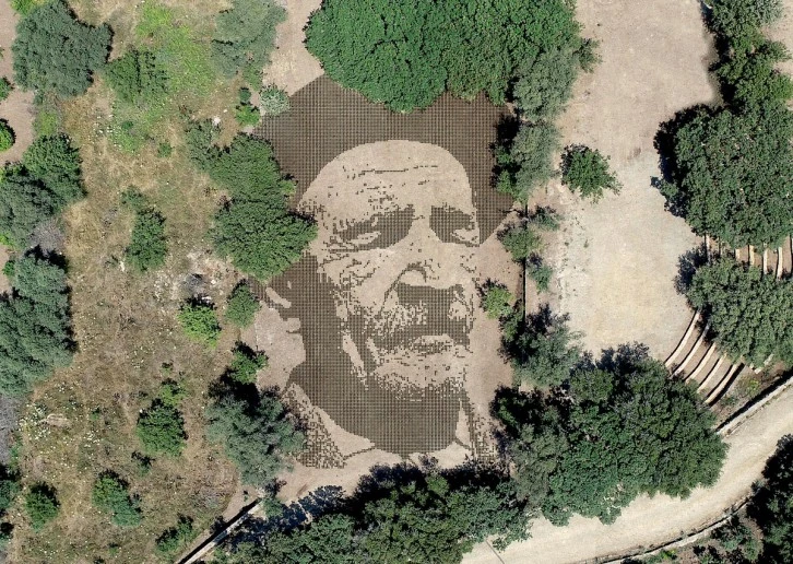 Aşık Veysel  Portresi Oluşturdu