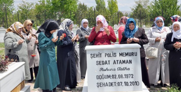 Evlatlarına Koştular