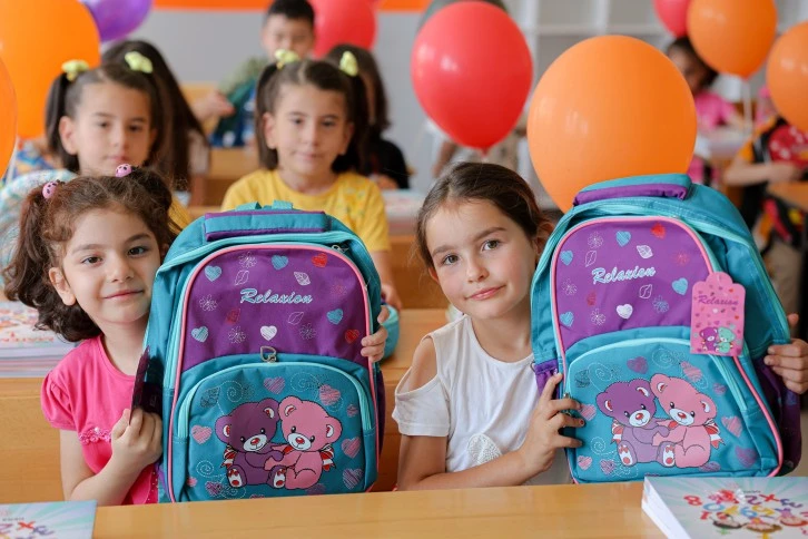 7 Bin Öğrencinin Çantası Sivas Belediyesi'nden 