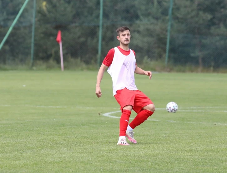 Çalımbay Bu Genç Futbolcuyu Harcadı!