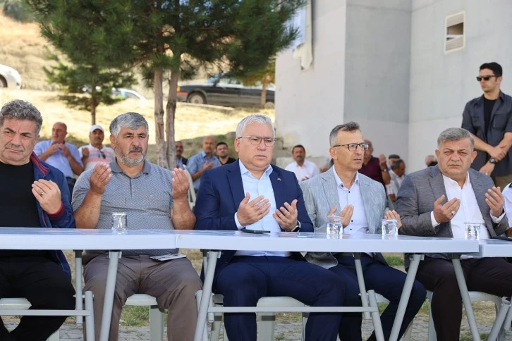 Sivaslı Şehit Özkan Lale İçin Mevlit Okutuldu 