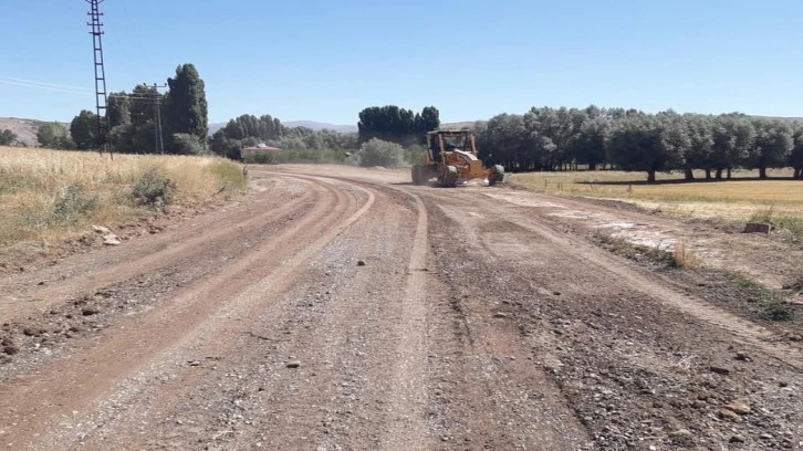 Sivas'taki O Yol Yıllar Sonra Asfaltlandı 