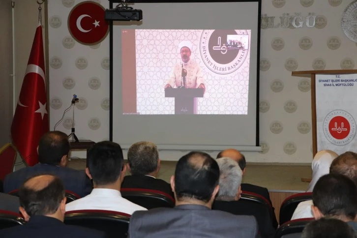 Sivaslı Din Adamları İstişare Toplantısına Katıldı 