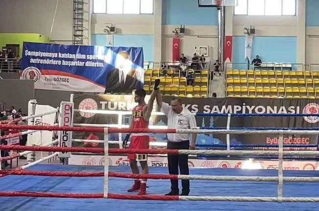 Sivaslı Sporcu Türkiye 3'üncüsü 