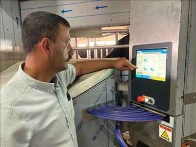 Robotik Süt Tesisi Kurdu,  Elektriğini de Kendi Üretmeye Başladı
