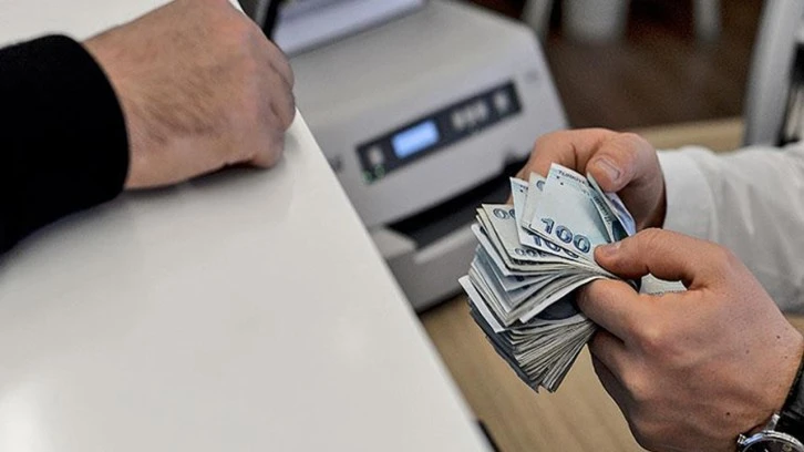 Sivaslı Borcunu Borçla Kapatıyor! 