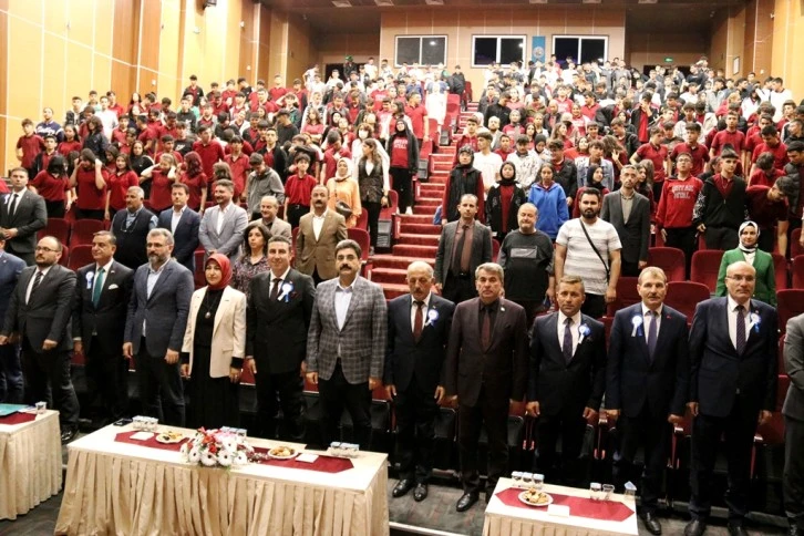 'Cumhuriyet'in 100. Yılında Ahilik Çalışma Hayatı’ Sempozyumu 
