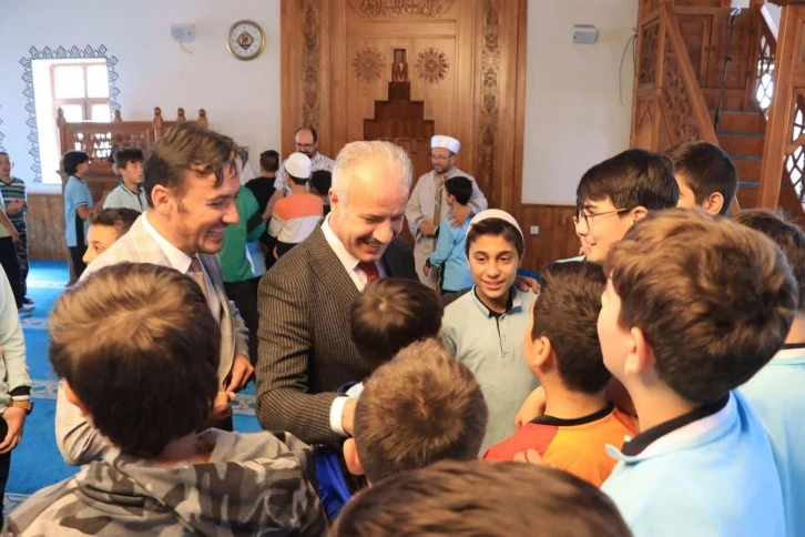 'Her Bir Öğrencinin Gönlüne Dokunmalıyız'