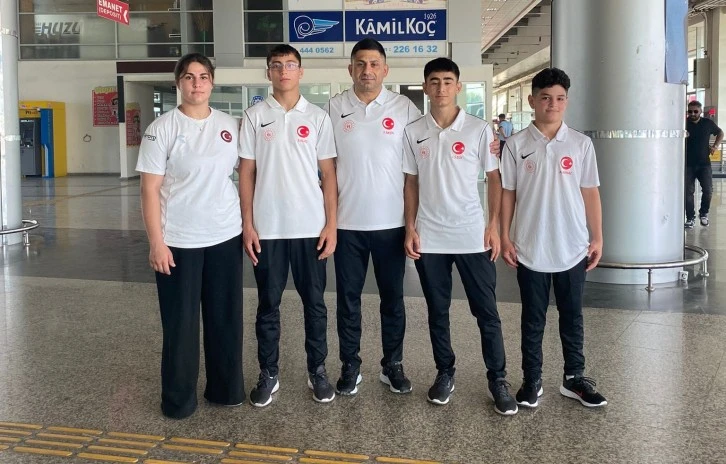 Sivaslı Sporcular İzmir Kampında 