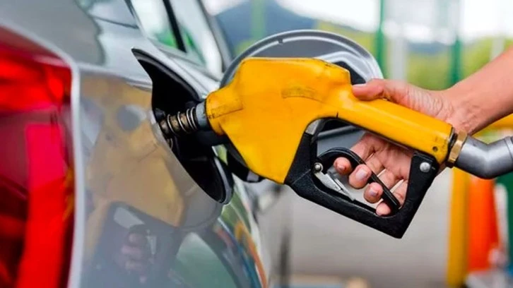 Müjde! Benzine İndirim Geldi 