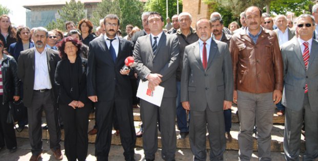 Yüreğimiz Yanık