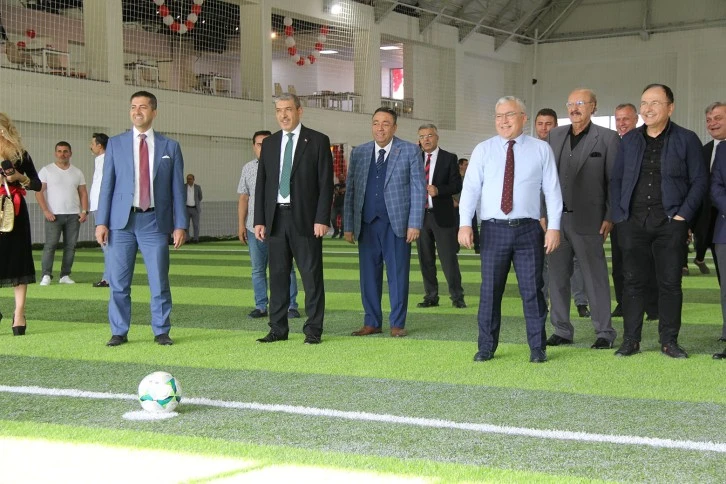 Muhteşem Spor Kompleksi Açıldı 