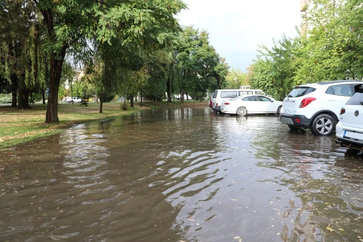 Sivas'a Son Zamanların En Fazla Yağışı Düştü 
