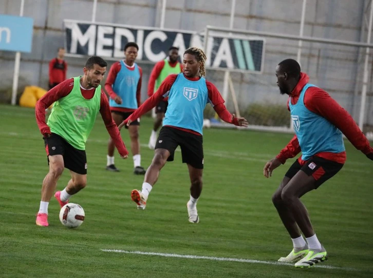 Sivasspor, Pendik Karşısında Avantaj Elde Etmek İstiyor 