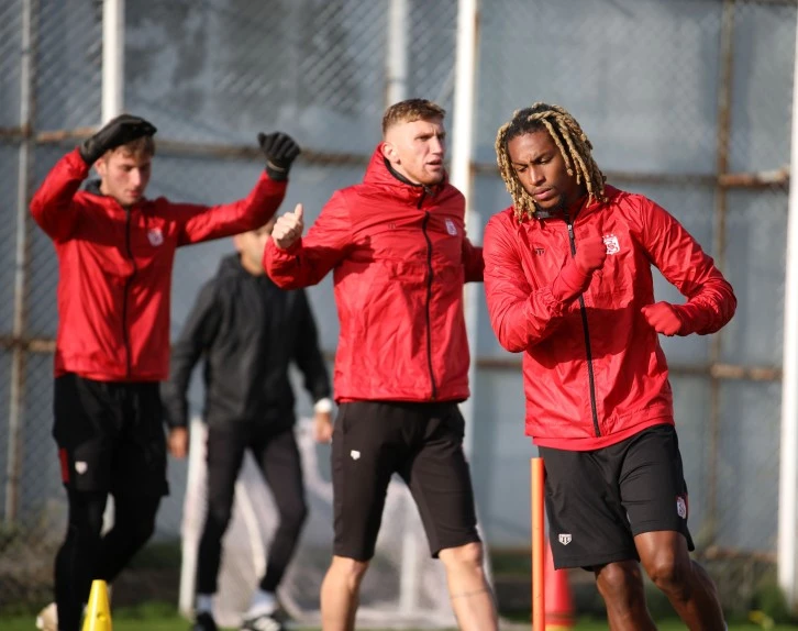 Sivasspor Zorlu Maça Hazır  