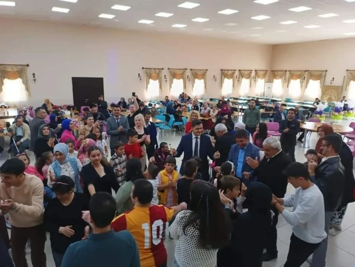 Sivas'ta Özel Çocuklara Özel Program 