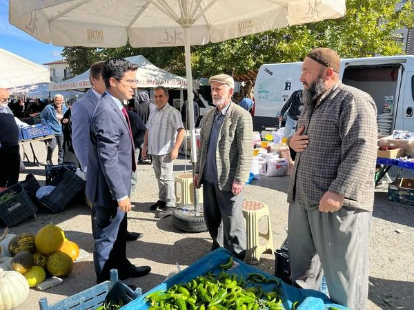 Çiçeği Burnunda Kaymakam Sokağa İndi 