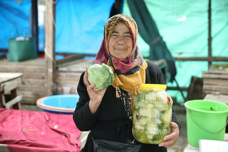 Köy Halkının Geçim Kaynağı; 1600 Rakımda Yetişen Dürme Pancar 