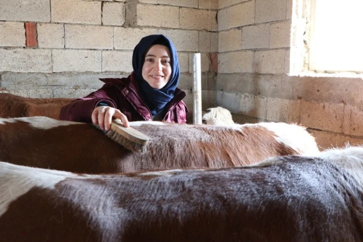 Atıl Araziyi Değerlendiren Mühendis Besici Oldu 