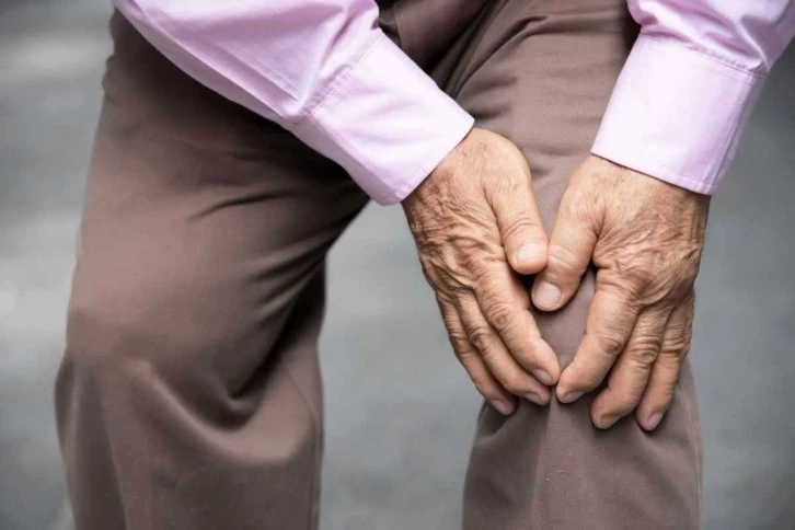 Sigara İçenler Dikkat!  Osteoporoz Riskiniz Fazla 