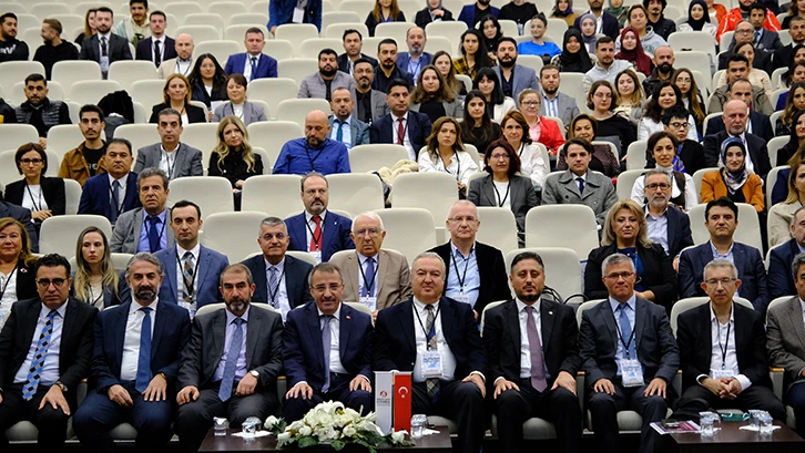 SCÜ’de Ekonomi Konuşuldu 