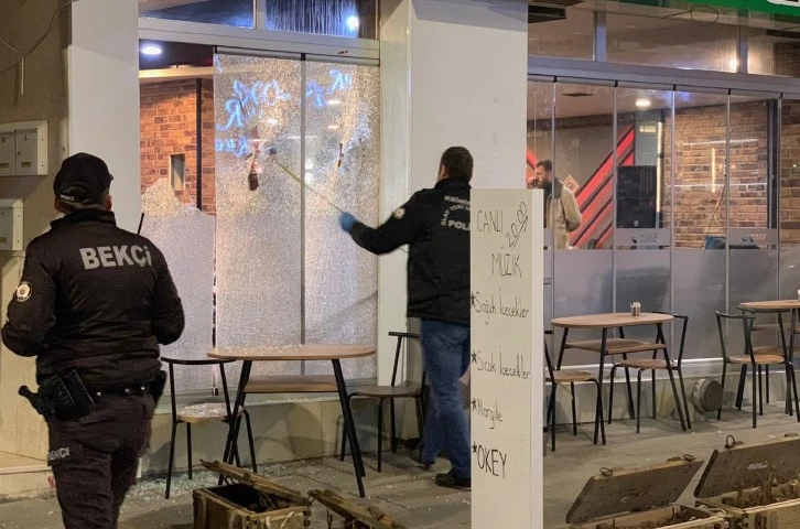Sivas'ta Kafe Kurşunlandı