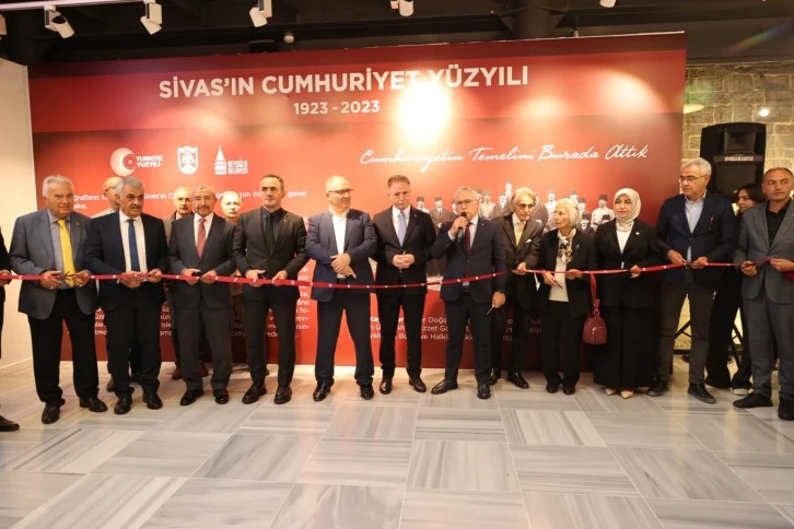 Sanatın Kalbinde Sivas Sergisi