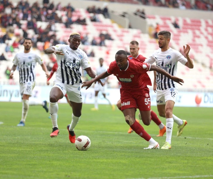 Sivasspor'un İç Saha Hasreti  Büyüyor! 